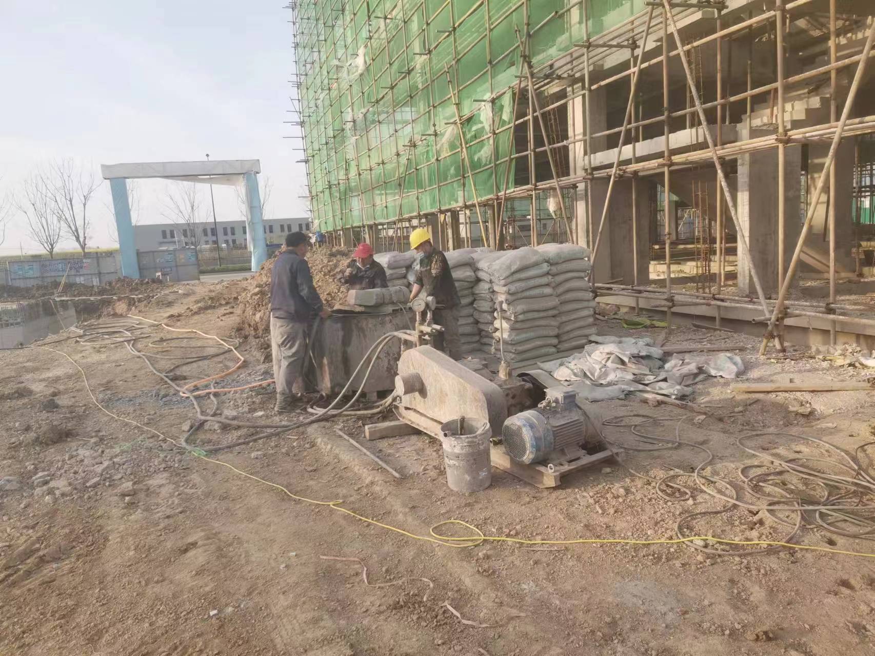 腾冲别墅下沉注浆